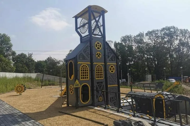 Czeladź z dziećmi: odkryj najlepsze atrakcje rodzinne w mieście!