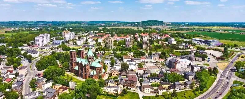 Czy warto zamieszkać w Czeladzi — przewodnik po plusach i minusach