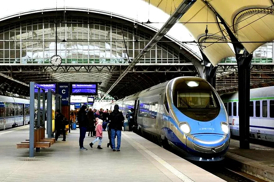 Eip PKP - co warto wiedzieć o tym kluczowym skrócie?