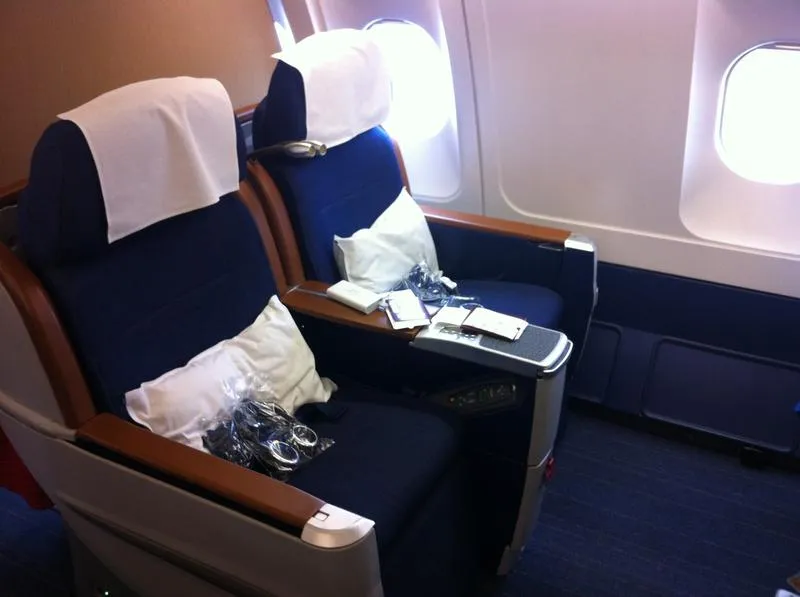 Ile trwa lot z Warszawy do Nowego Jorku? Oto wszystko, co musisz wiedzieć