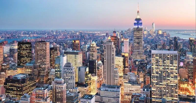 Jak długo trwa lot z Kopenhagi do Nowego Jorku? Sprawdź, co warto wiedzieć!