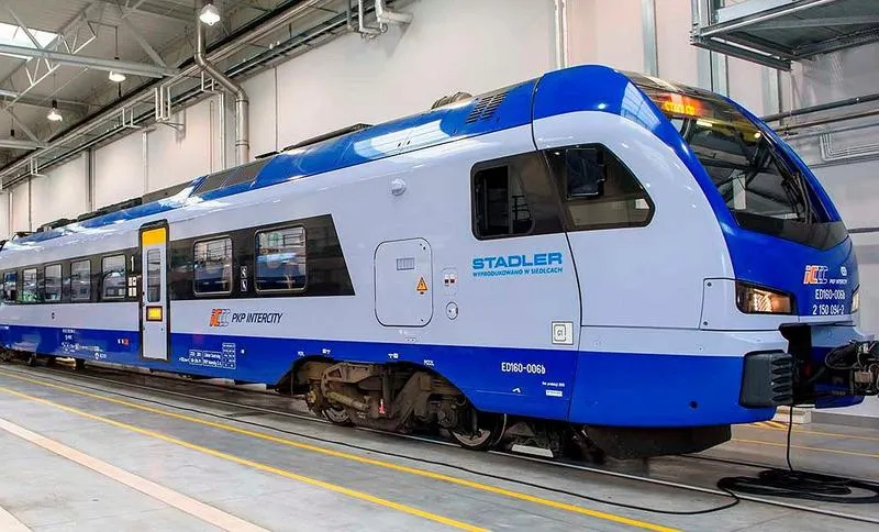 Jak wygodnie zapłacić za bilet PKP Intercity?