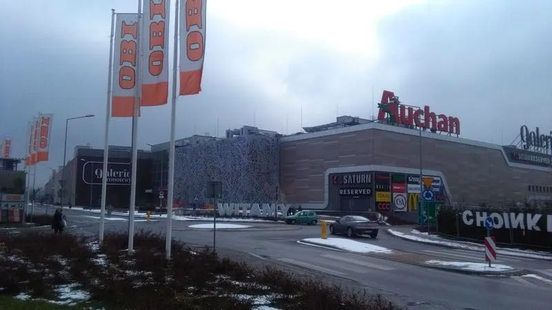 Przewodnik po Krakowie: Jak dojechać do Galerii Bronowice?