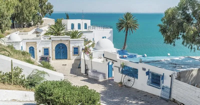 Czas lotu z Warszawy