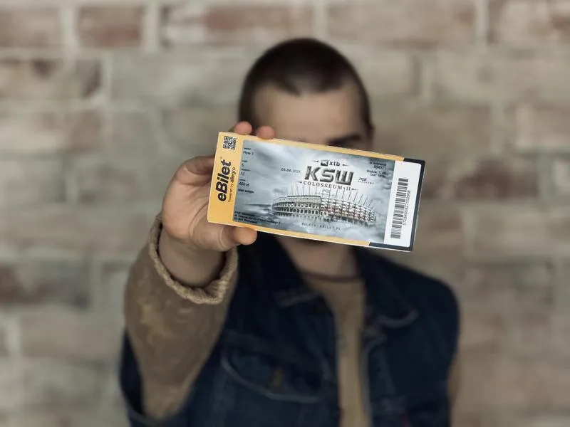 E-bilet PDF czy aplikacja mobilna