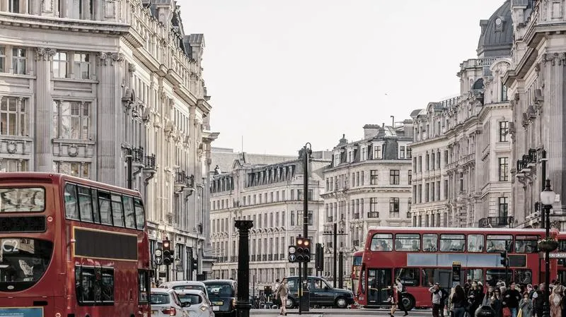 Lot z Rzeszowa do Londynu
