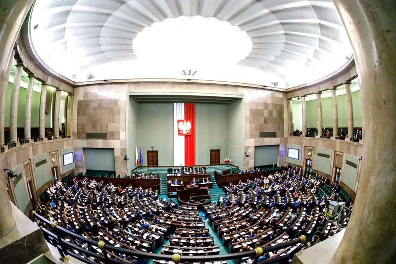 Podróż do Sejmu metrem