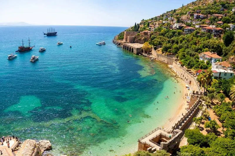 Podróż z przesiadkami do Antalyi