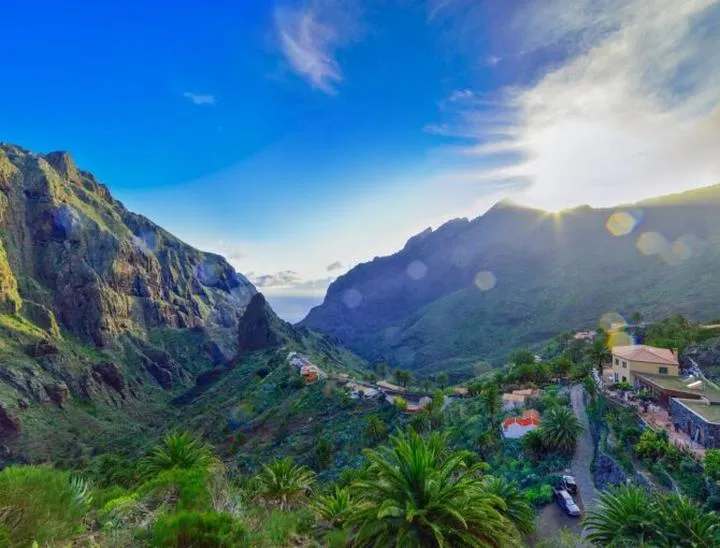 Porównanie linii lotniczych Wrocław Hiszpania