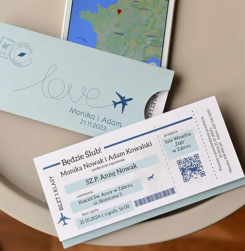 Wybór karty debetowej do zakupów lotniczych