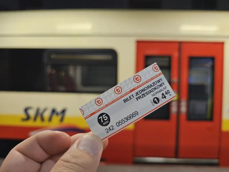 Zakup biletów SKM
