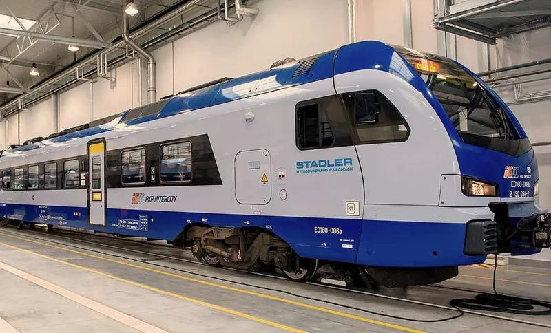 Zniżki studenckie PKP
